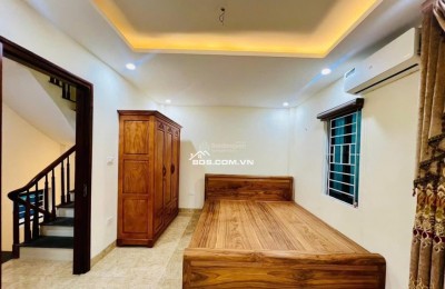 Chỉ cần nhập thông tin bất động sản, trí tuệ nhân tạo sẽ tự động tạo tiêu đề hấp dẫn và nội dung bài đăng chuyên nghiệp, tối ưu để thu hút người xem.